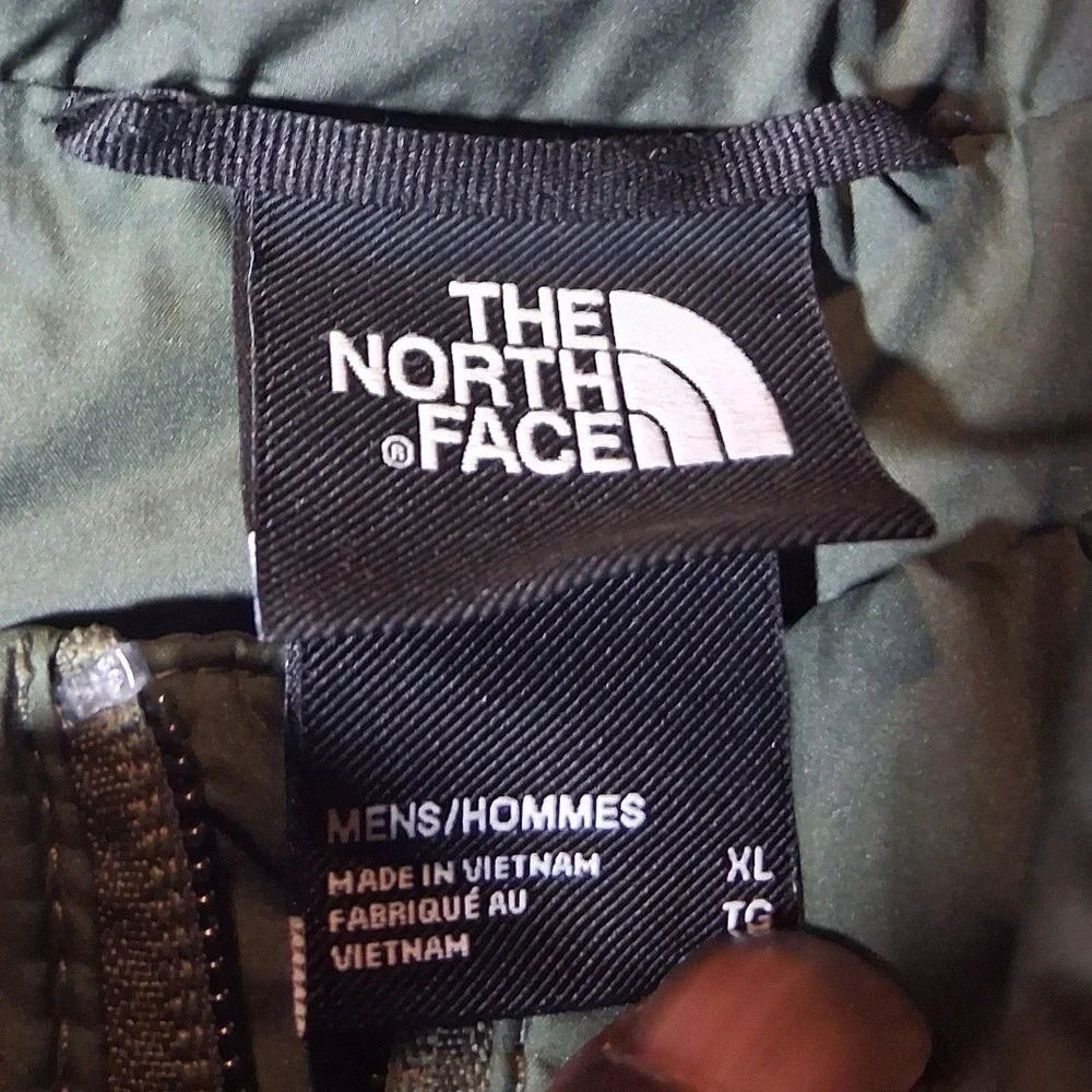 The North Face Mens XL Olive Green Quilted Puffer Jacket Full Zip Insulated